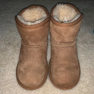 SOLD SOLD SOLD Girls Size 12 UGG boots tan
